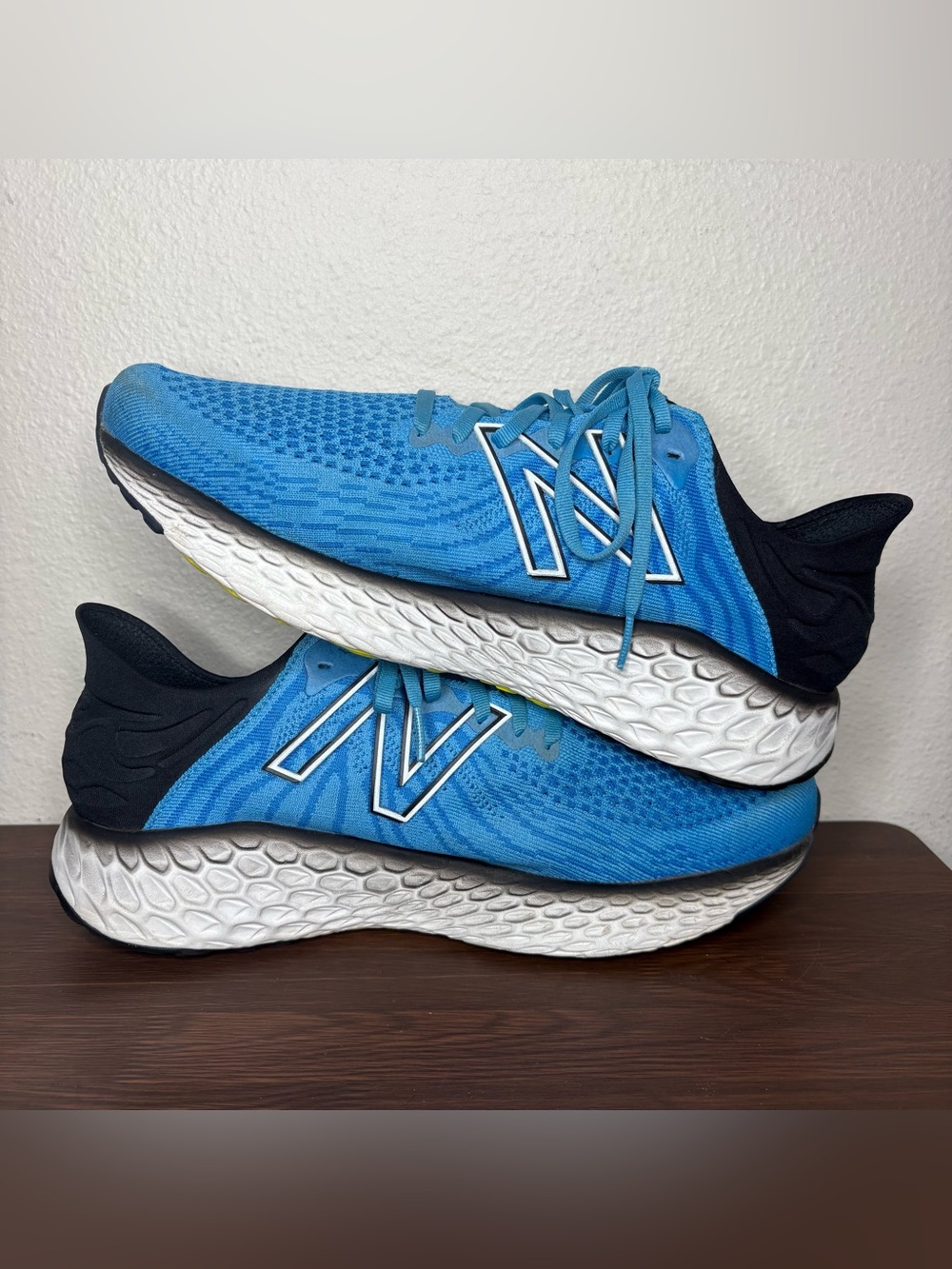 Men's Size 11 EE New Balance 1080v11 Fresh Foam Light Blue - Picture 6 of 9